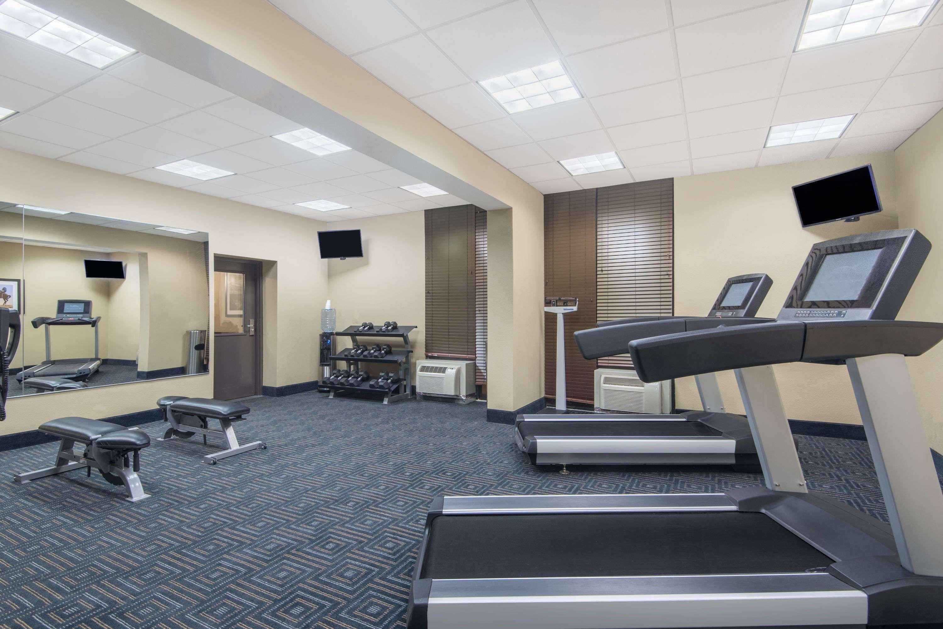 Wyndham Garden Texarkana Bagian luar foto