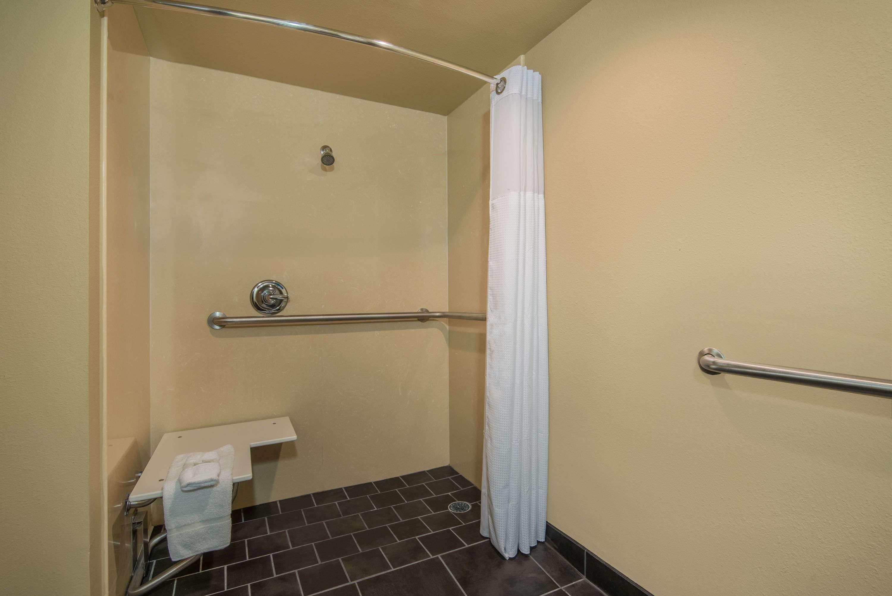 Wyndham Garden Texarkana Bagian luar foto
