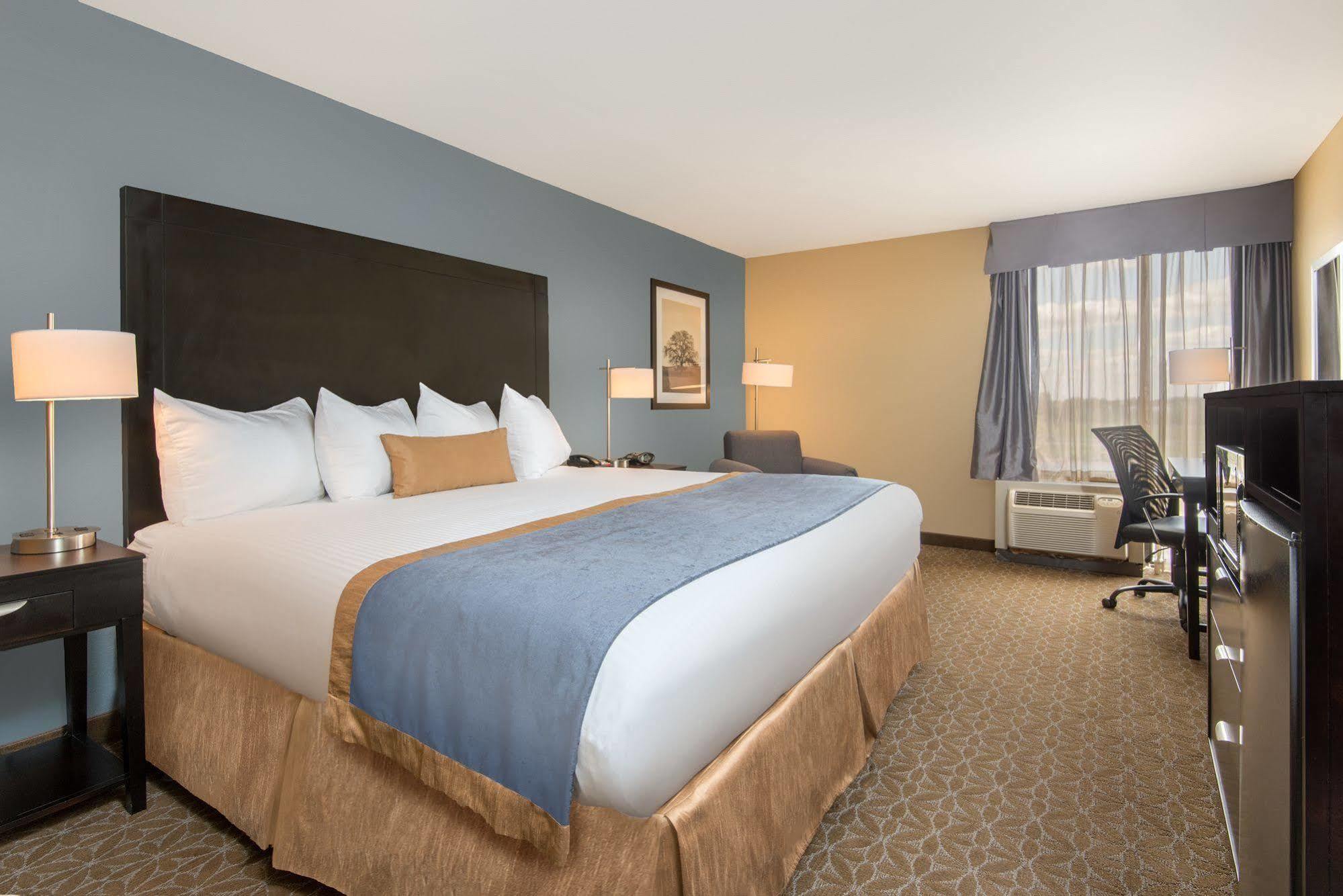 Wyndham Garden Texarkana Bagian luar foto